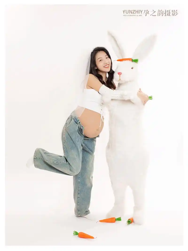 北京孕妇照|兔子小姐孕妇照可爱俏皮