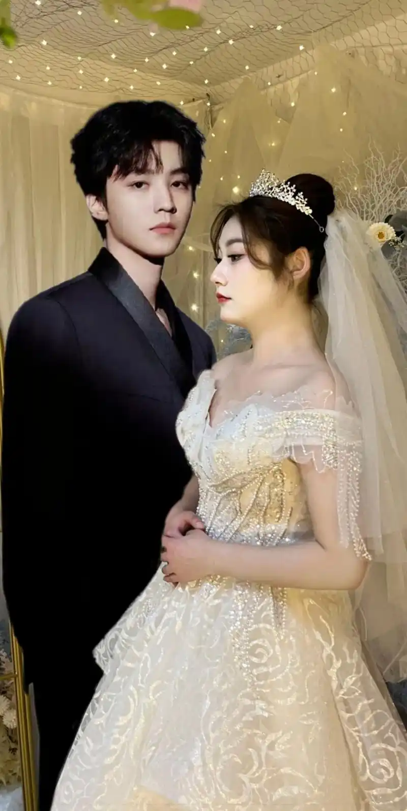 王俊凯 谁也在做一个傻傻的梦#是你 #追星 #情侣 #氛围 - 抖音