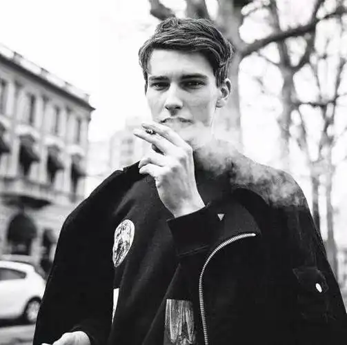 邪恶力量里的符号