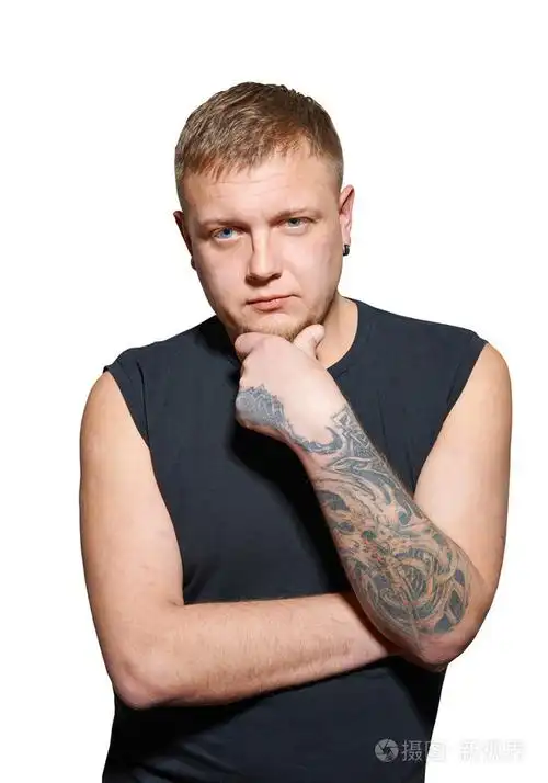 留着小胡子的男人的肖像