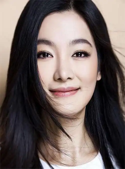 于震:受不了被方柏霓泼脏水,决定用余生珍爱小13岁的妻子辛月