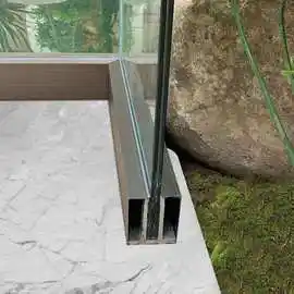 玻璃预埋卡槽楼梯无框玻璃铝合金u型轨道别墅地槽不锈钢栏杆固定