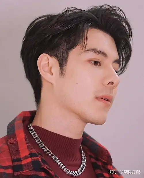 亚洲男士鬓角怎么修理好看