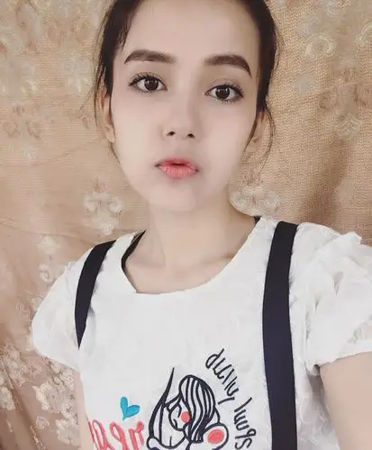 安利一位混血小美女阿依帕丽南京理工大学水瓶座