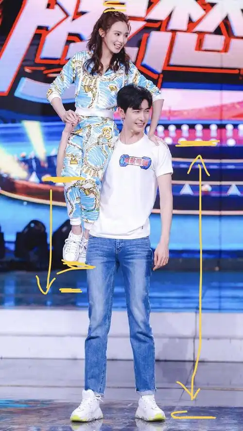 我又来了 感受下这个身高差