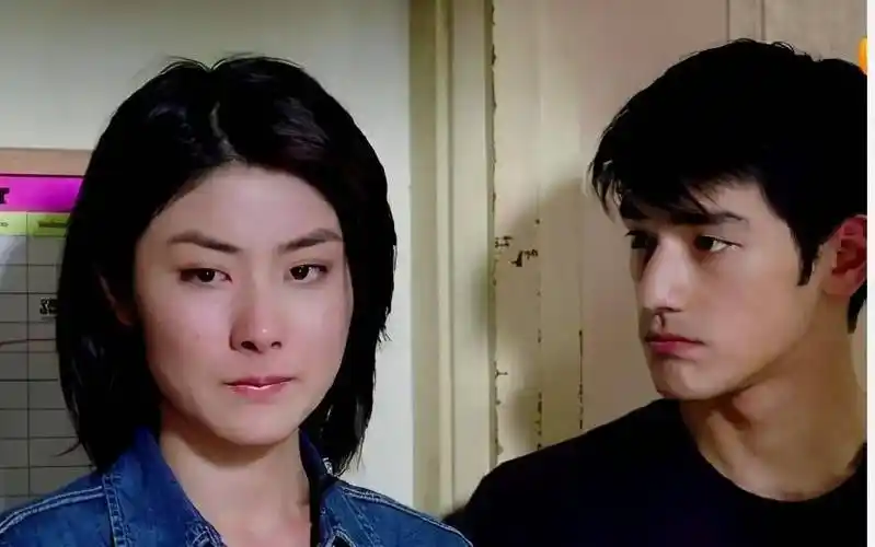 1990年代的电影:《天涯海角》金城武,陈慧琳,王敏德,陈小春,方平,何超