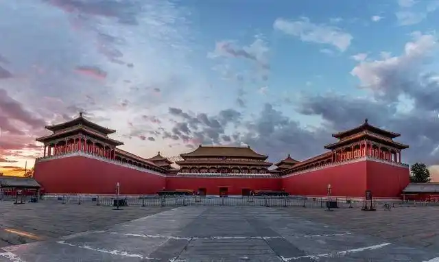 在古代,午门并非斩首之地,为何影视剧却总说"拉出午门斩首"?