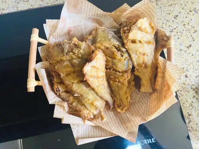 炸小偏口鱼