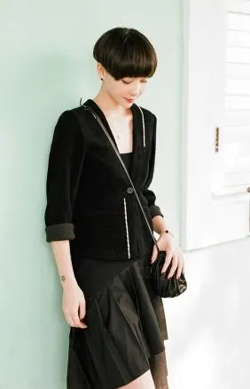 deamon 夕又米 气质修身v领棉线编织手工魔法短外套