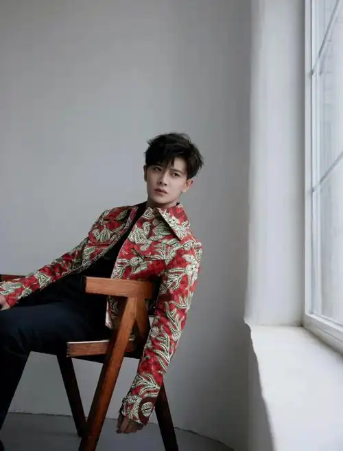 任嘉伦壁纸锁屏生图20