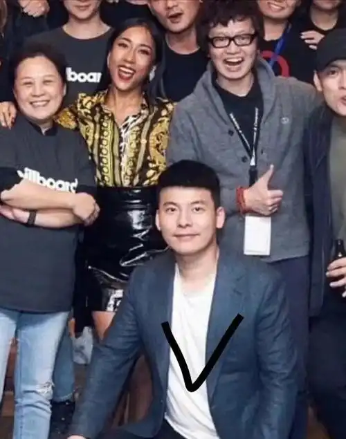 吉克隽逸个人简历 老公,吉克隽逸结婚了吗