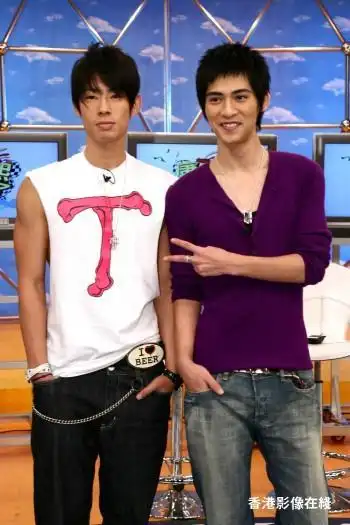 仔仔剪了新发型