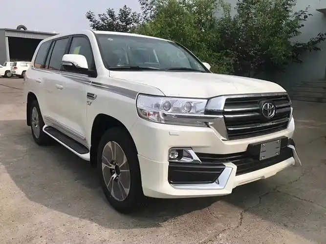20款丰田兰德酷路泽5700 皮实耐用经典强大越野车