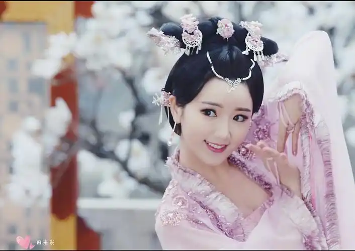 毛晓彤《锦绣未央》【李常茹】 - 堆糖,美图壁纸兴趣社区