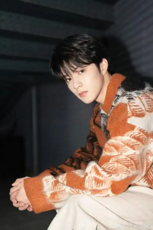 刘耀文今年也稳定发挥##刘耀文再获由你榜年度歌手