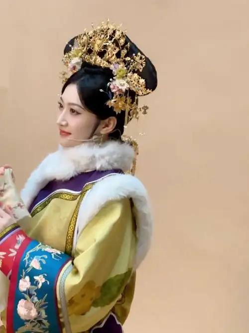 王牌对王牌##被景甜清宫造型福到了