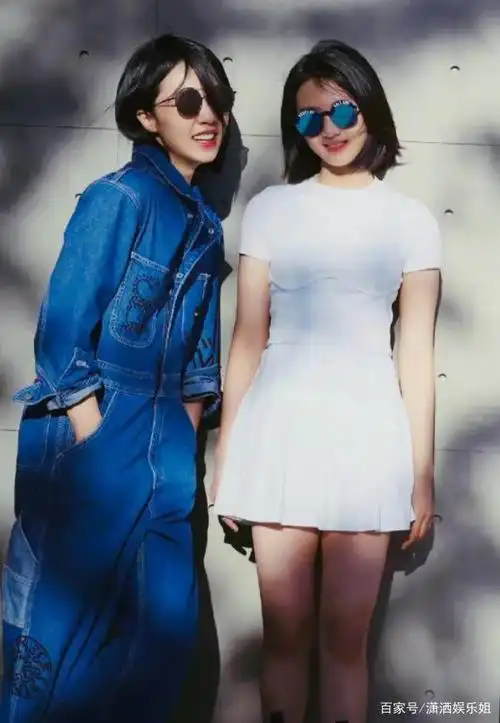 黄多多原名是叫:黄忆慈,可以说黄磊的文化底蕴真的很高了,取名也颇有