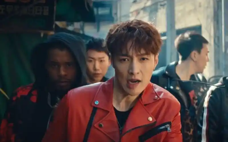 南抖音,北快手,全因张艺兴"黄金四秒",最后相遇在酷狗