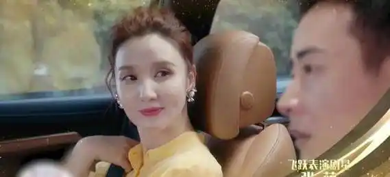 张萌二月二剪光头,网友:晚上不用开灯了_造型_发型_镜头