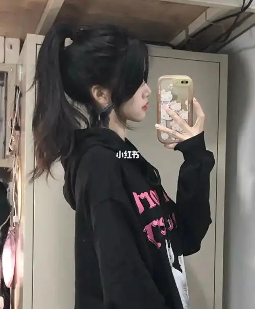 04女大学生高马尾77八字刘海yyds