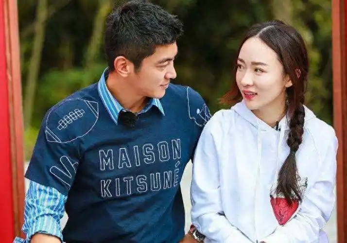 娱乐圈不会分手的夫妻,邓超孙俪上榜,黄磊第二,他们撕结婚证_爱情