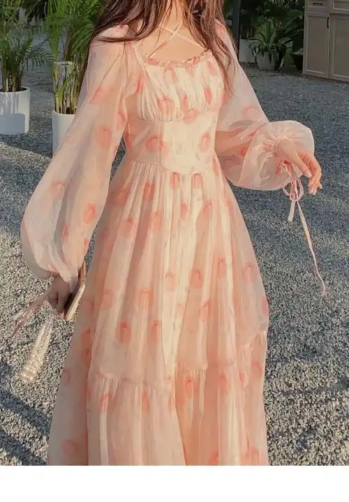 2022新款连衣裙2022春夏季新款法式超仙女裙粉色碎花连衣裙显瘦温柔系