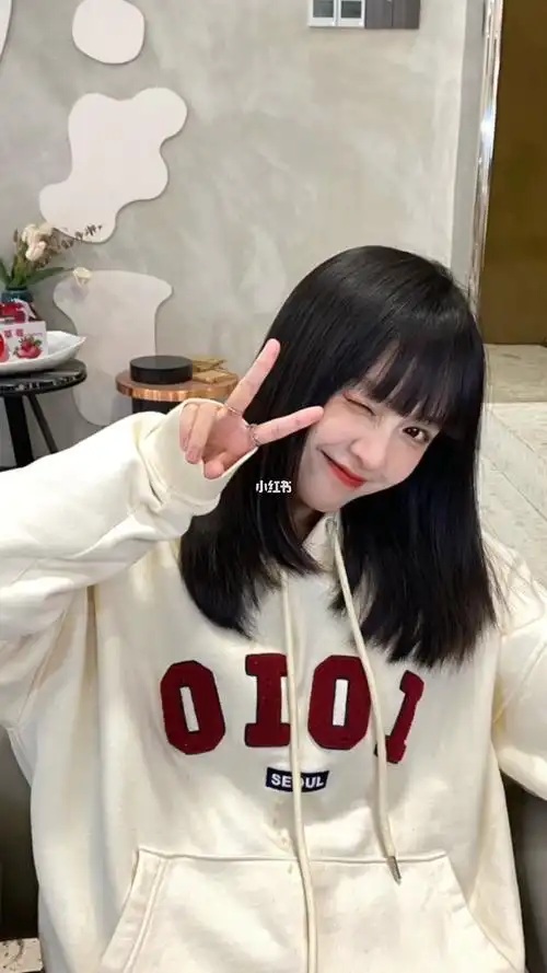 中长发女生不容错过的锁骨发发型73漫画刘海