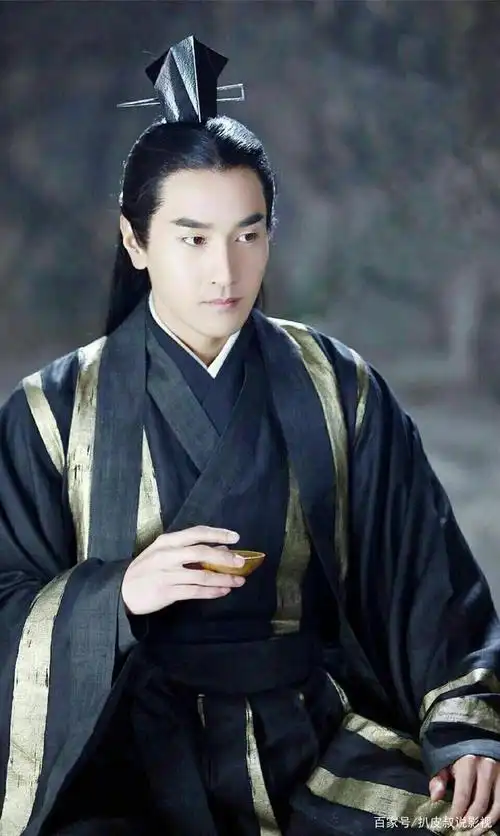 有多少人在得知《宸汐缘》的战神九宸由张震饰演时,认为张震年龄大而