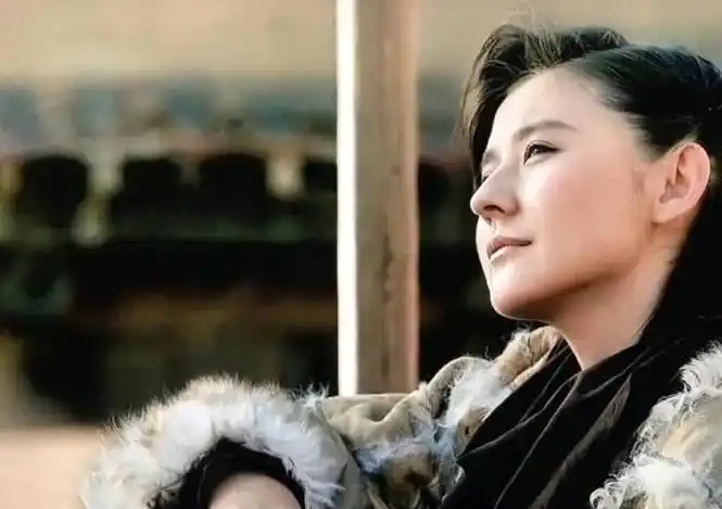 热依扎演的李水花这样的姑娘真让人心疼