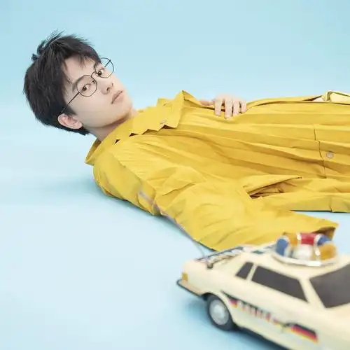 这样还能说胡先煦胖丑孩子也长高了