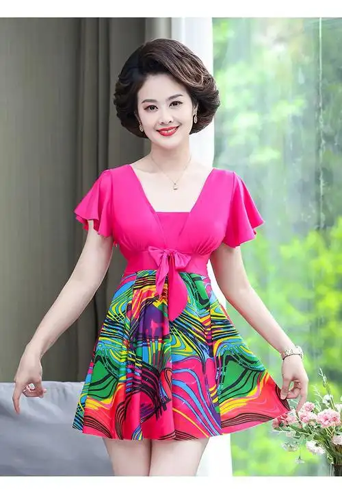 妈妈泳衣中老年中年泳衣女保守连体裙式遮肚显瘦泡温泉中老年人妈妈款