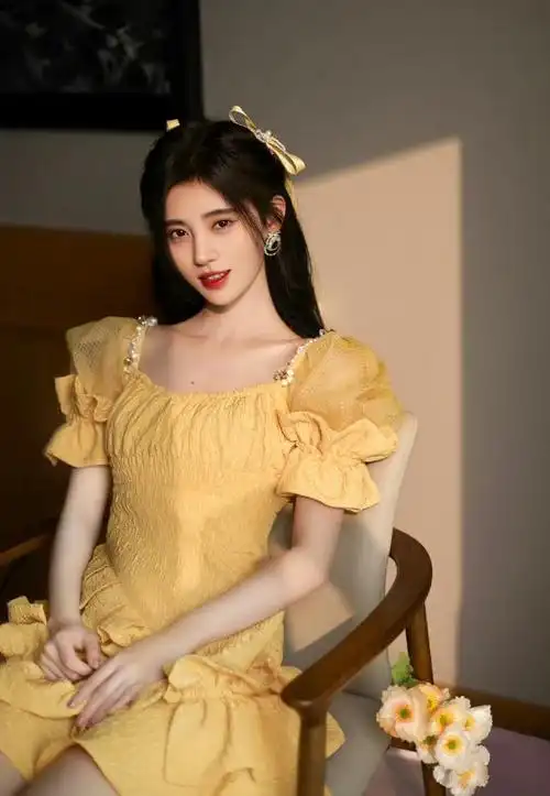 鞠婧祎背后的故事