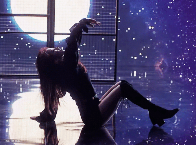 给硬糖少女303刘些宁安利下啦啦啦嘟嘟嘟