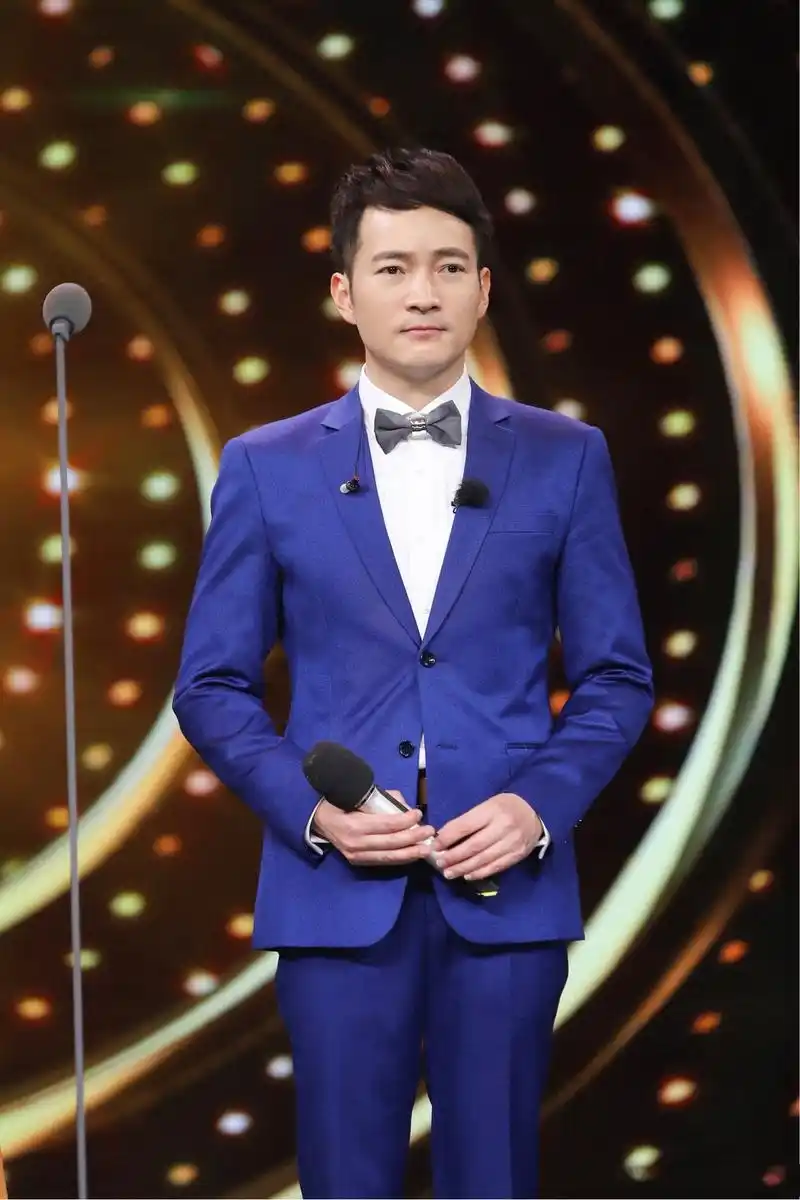 本周五晚《声临其境》,在喻恩泰的声音里,听另一个世界.