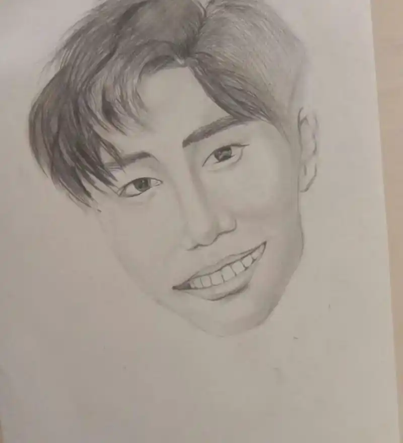 网友:我室友说她努力了一个中午画的肖战