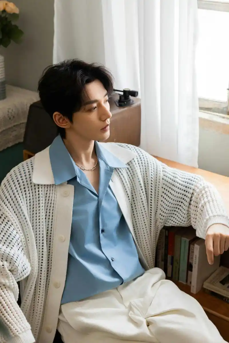 邓为居然还没有大学毕业?#娱乐最前沿