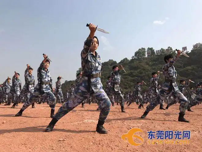 沙角部队训练基地举行新兵训练成果展示活动