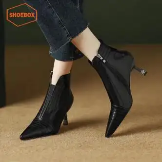 鞋柜达芙妮集团旗下细高跟鞋女靴新款真软皮法式复古尖头车缝线小短靴
