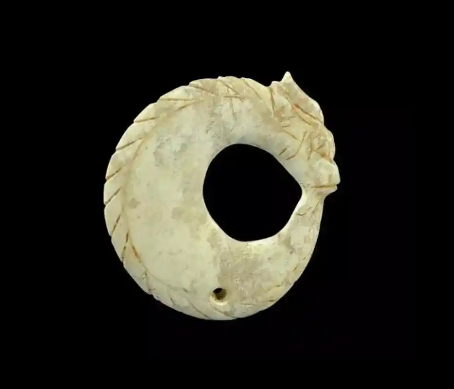 文物# 凌家滩遗址是一处位于安徽马鞍山市的距今5800年至5300年的新