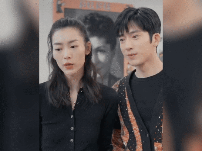 太甜了!井柏然第一次公开秀恩爱,大赞女朋友刘雯的素颜太好看了|倪妮|