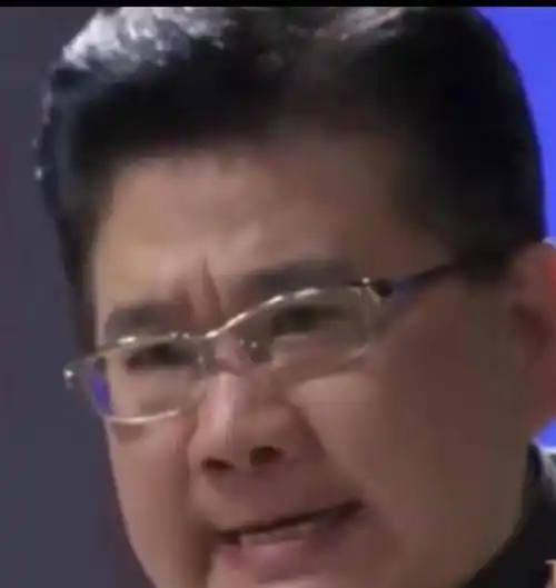 原汁原味猪大肠,评委一脸"吃屎"的表情_山东省_名菜_曹可凡