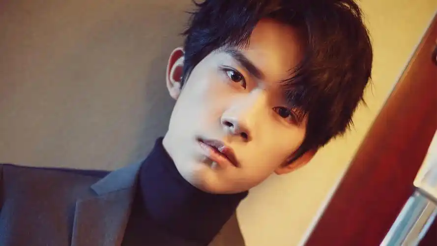 内地明星 tfboys 易烊千玺 明星风尚壁纸【11】内地明星壁纸图片_桌面