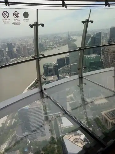 东方明珠塔内部