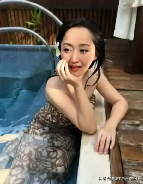 52岁杨钰莹的"豪宅"火了一个人养花种菜与狗相伴一进屋就被治愈_生活