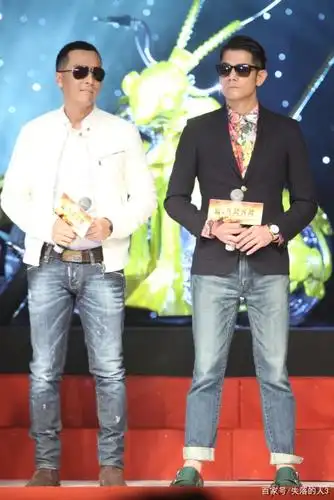 甄子丹宣称1米75郭富城宣称171 这样的对比很难解释4公分的身高差