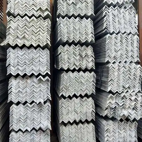 镀锌角钢q235b角钢国标冲孔角钢