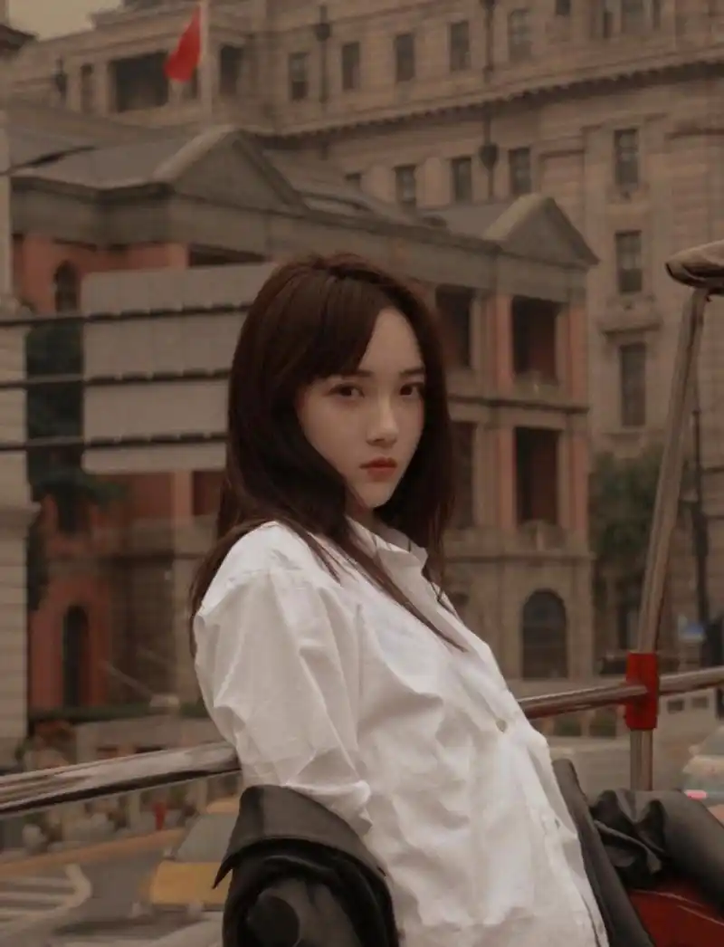 赵嘉敏穿衬衫真英气这位妹妹气质太好只是合约缠身太惋惜