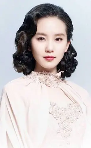 刘诗诗旗袍照,比婚礼那套还要经典!