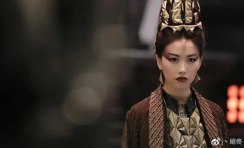 富二代朱珠低调结婚和高调的情史