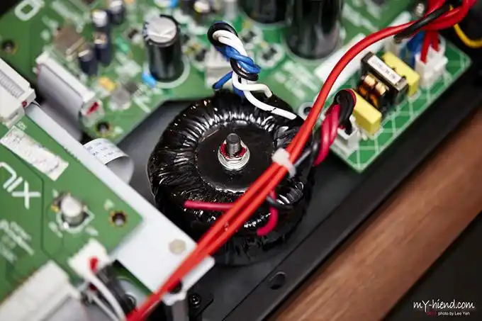 欧式精品onix讯源cd25a25综合放大器开箱